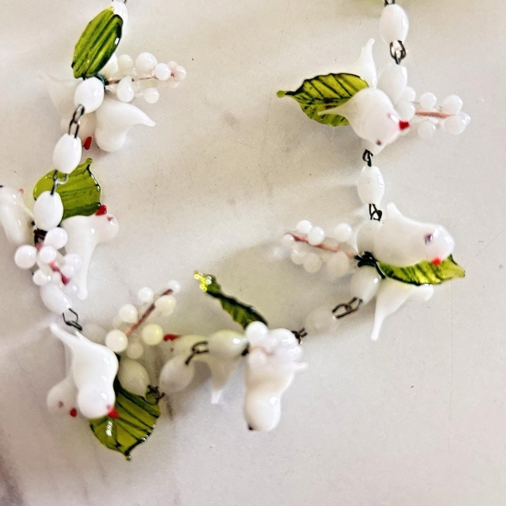 Vintage Murano White Glass Doves & Leaf Necklace‎ & Clip-on Earrings 1950s Italy - Picture 7 of 10